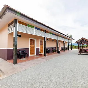 D' Village Motel